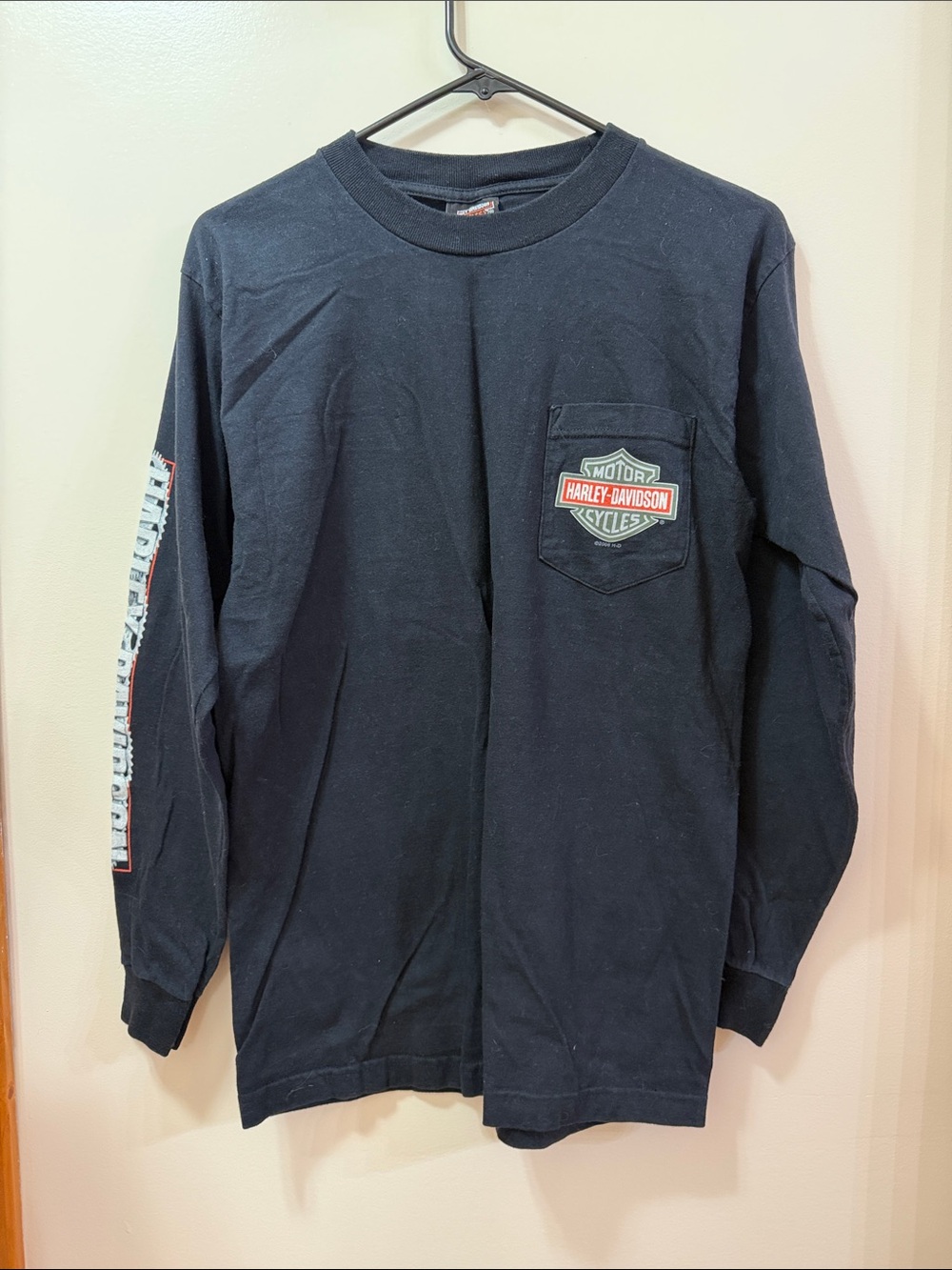 Harley-Davidson Black Long Sleeve UAE Dubai Camel Graphic Tee NWOT Size Medium - Picture 4 of 6